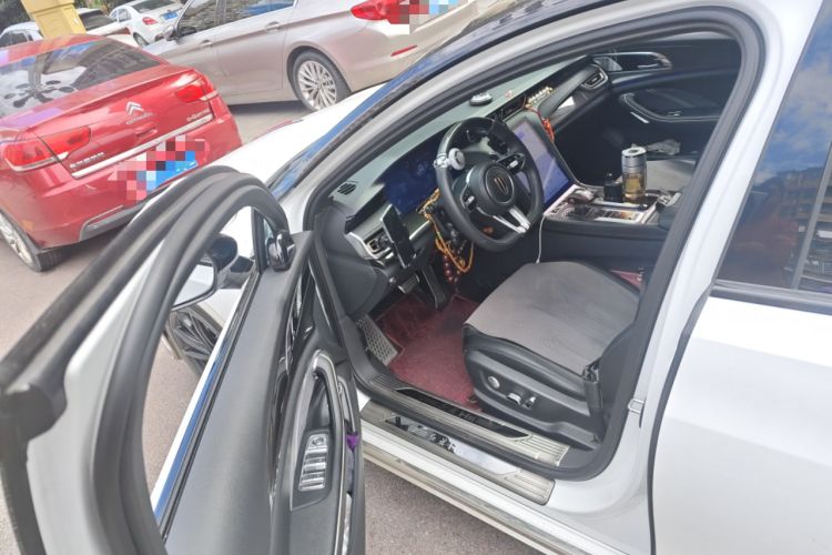 Used Hongqi H6 2023 2.0T ZhiShang Version