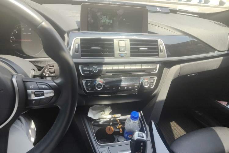 Used BMW 3 Series GT 2020 320i M Sport Package