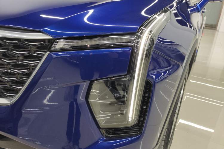 Used Cadillac XT4 2024 28T Two-Wheel-Drive Luxury Version