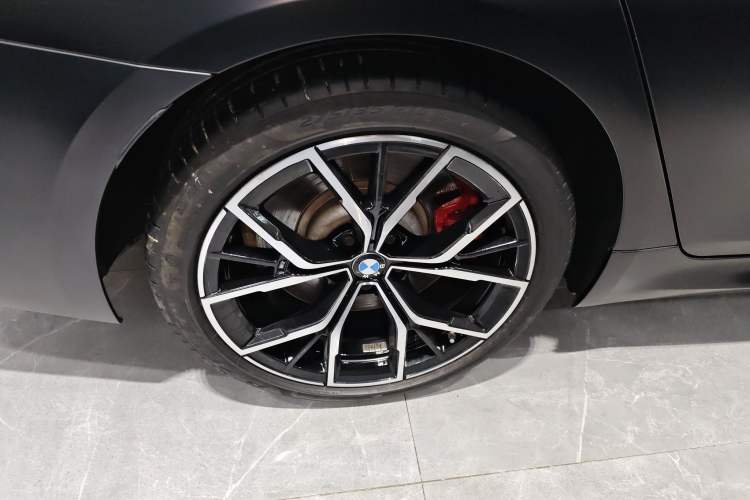 Used BMW 5 Series 2022 Restyled 540i Luxury Edition M Sport Package
