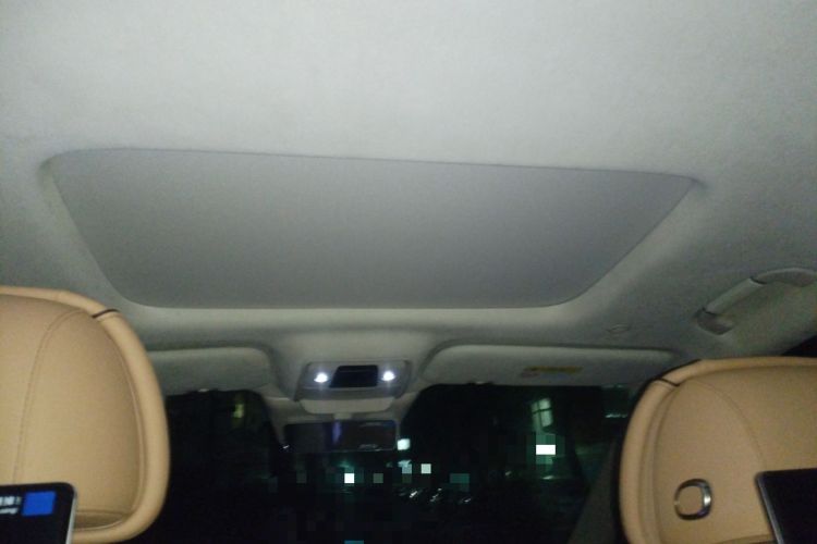 Used Denza D9 2024 DM-i 980 Four-Wheel Drive Flagship Model
