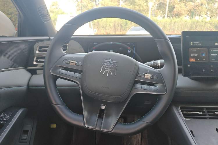 Used BYD Qin L 2024 DM-i 80KM Leading Model