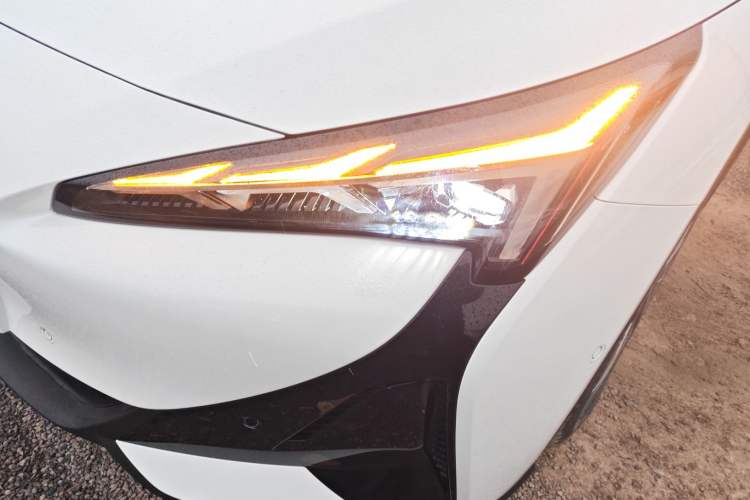 Used ARCFOX Alpha S5 2025 Facelifted 560PRO 185kW