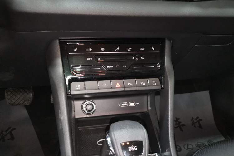 Used Skoda Karoq 2022 Restyled TSI280 Luxury Edition
