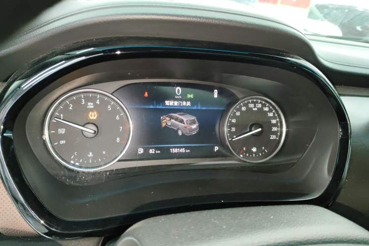 Used Buick GL8 2021 Land Cruiser Executive 652T Premium Model