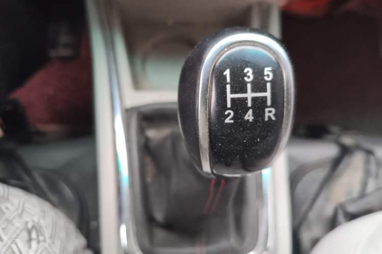 Used Jinbei New Hiace X30L 2016 1.5L Wealth Edition Van DLCG14 Gear Lever