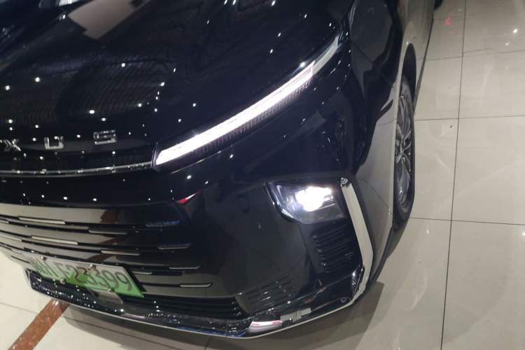 Used SAIC MAXUS G50 PHEV 2025 Revised Navigation Edition
