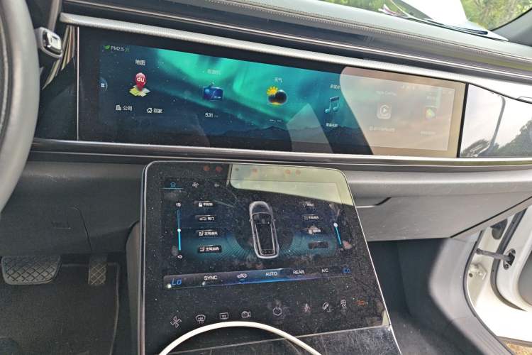 Used ARCFOX Alpha T 2022 653S+ 160kW Audio And AC Panel