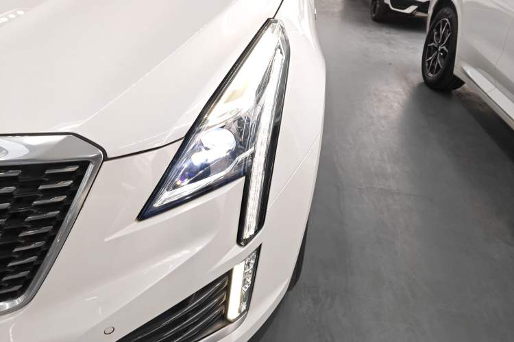 Used Cadillac XT5 2020 28T Luxury Version
