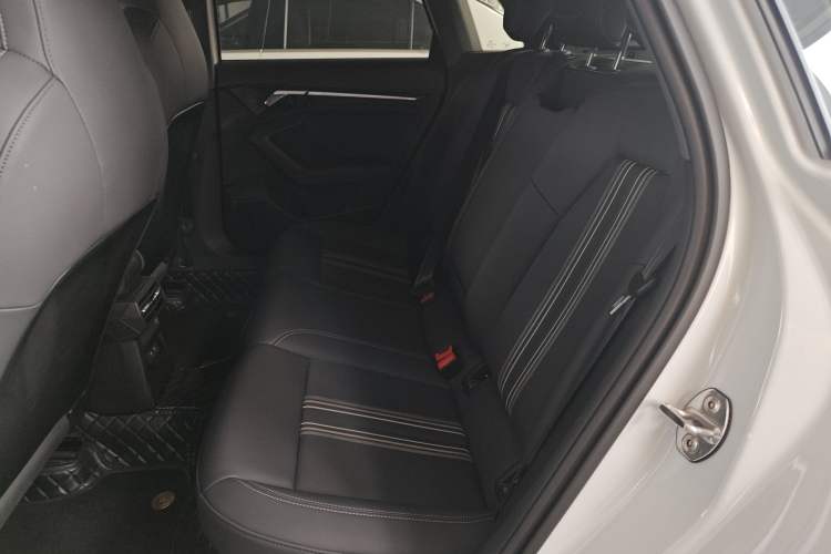 Used Audi A3 2024 Sportback 35 TFSI Fashionable Sports Model
