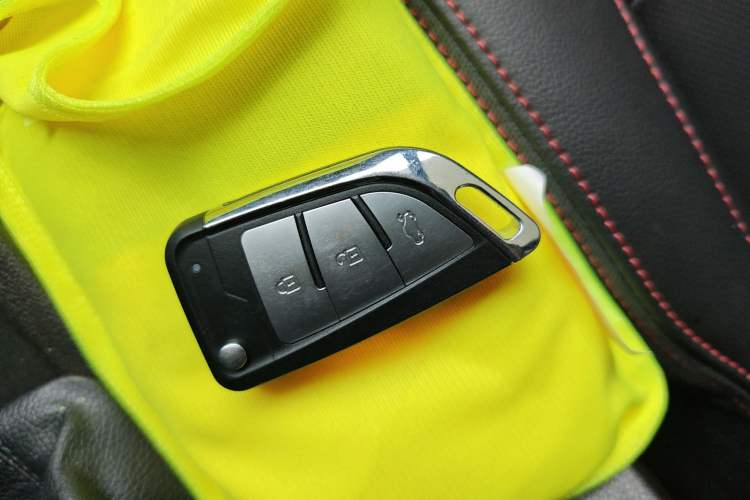 Used Chevrolet Monza 2020 Light Hybrid RS 330T Automatic Comfort Edition
