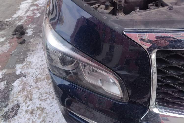 Used Infiniti QX80 2016 5.6L 4WD