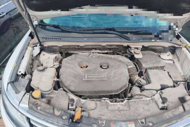 Used Lincoln MKC 2014 2.0T Four-Wheel Drive Luxury Edition Engine Bay Right