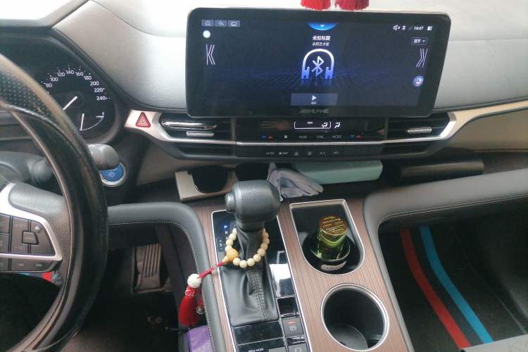 Used Toyota Granvia 2023 2.5L Hybrid Comfort Edition
