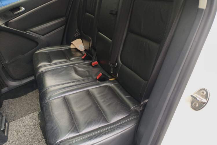 Used Volkswagen Tiguan 2013 1.8TSI Automatic Two-Wheel Drive Luxury Model Left Rear Seat