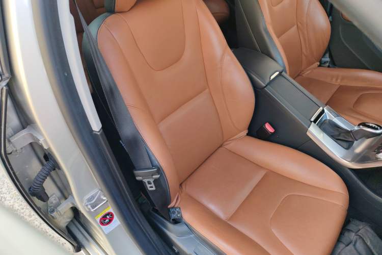 Used Volvo S60 2019 S60L Facelift T5 Intelligent Advanced Edition