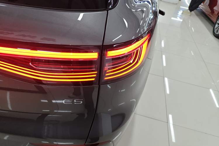 Used Geely Galaxy E5 2024 440km Launch Edition Right Rear Taillight