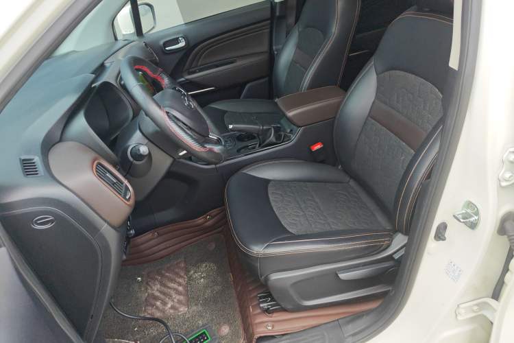 Used GAC Trumpchi GS3 2017 150N Automatic Elite Edition Left Front Seat