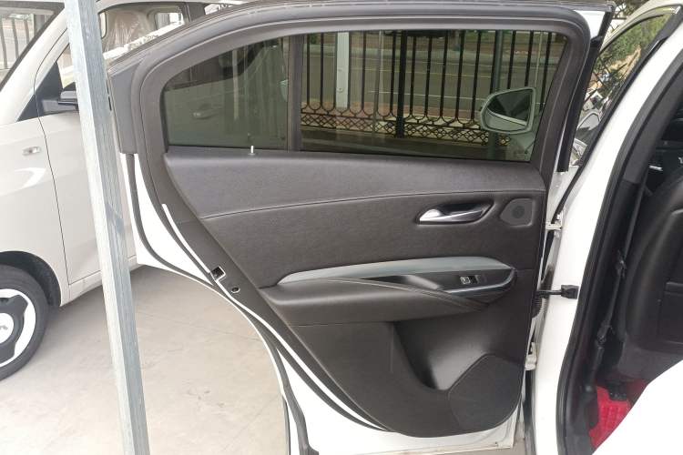 Used Cadillac XT4 2021 28T Two-Wheel Drive Luxury Version