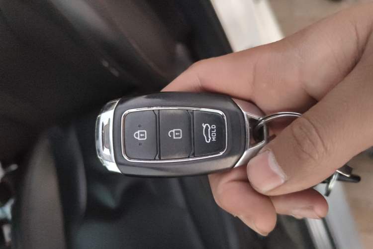 Used Haval H6 2016 Upgraded Model 1.5T Automatic Two-Wheel Drive Elite Version