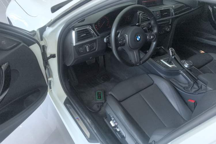 Used BMW 3 Series 2019 320Li M Sport Package Driver Seat