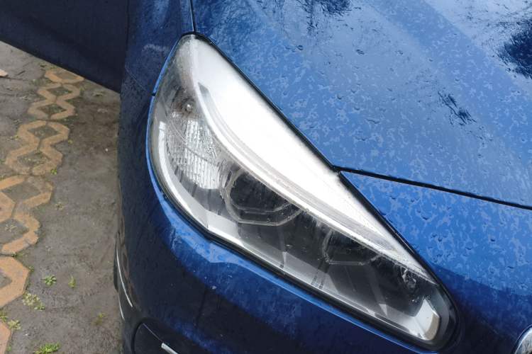 Used BMW 2 Series Gran Tourer 2015 218i Sports Design Package Right Front Headlight