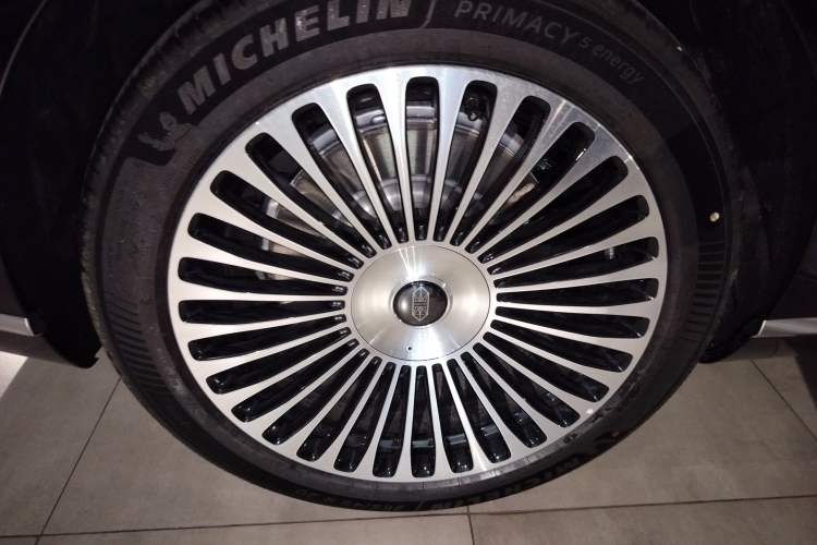 Used Hima S800 2025 Model, Pure Electric Starlight Premium Edition, 5 Seats