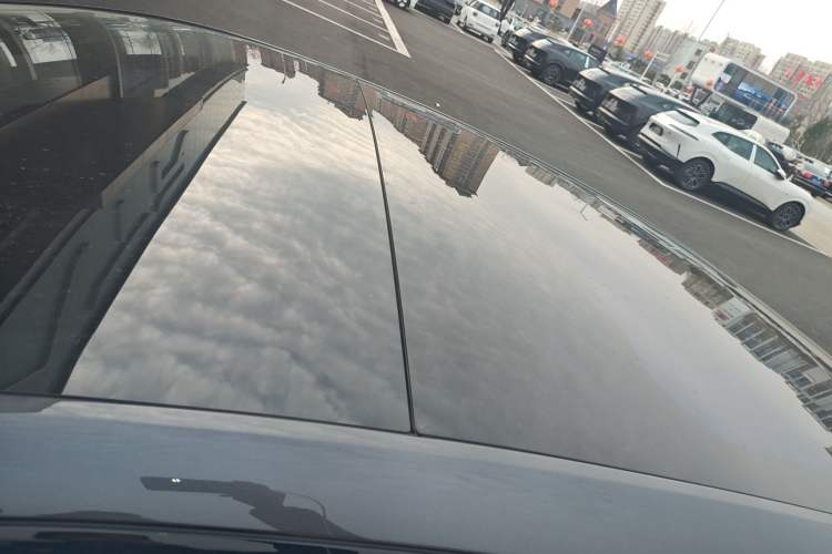 Used Avatr 12 2025 Ultra Extended-Range Edition Roof