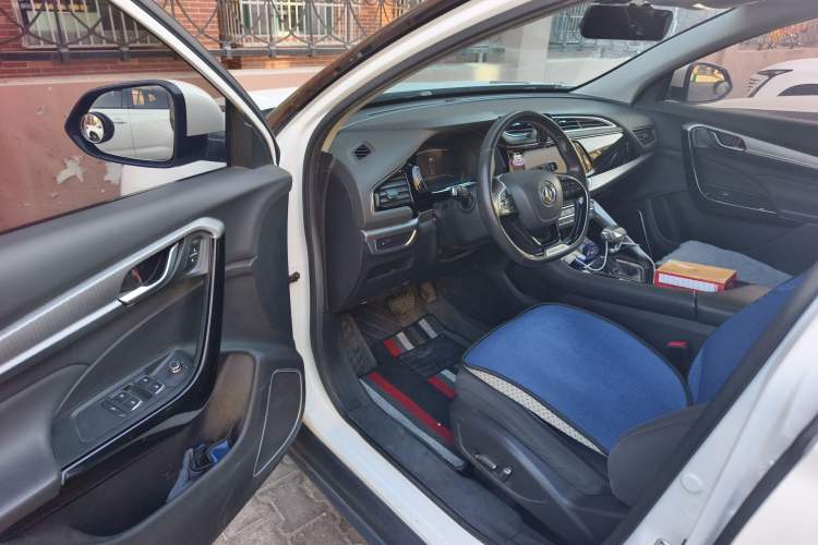 Used Dongfeng Aeolus AX7 2019 1.6T Automatic AI Pioneer Model China V Standard Interior 3