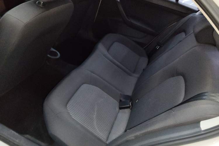 Used Volkswagen Santana 2016 1.6L Manual Fashion Edition