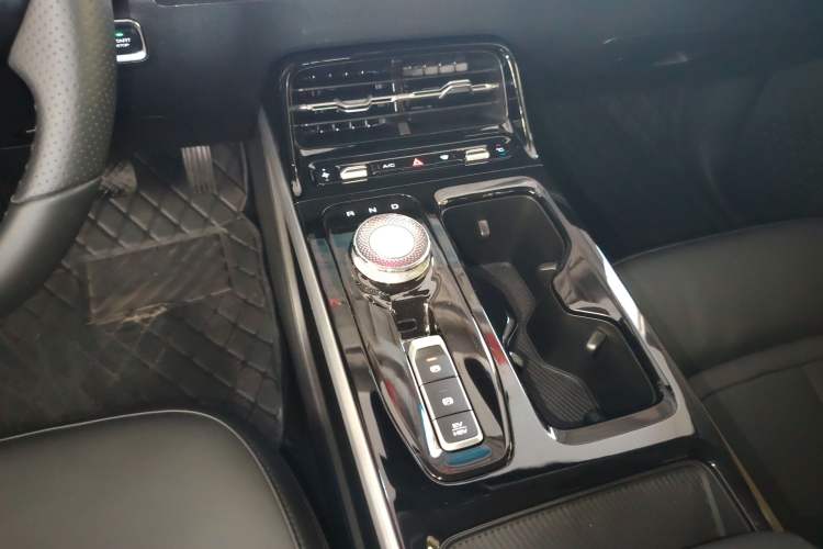 Used Wuling Xingguang 2023 150 Advanced Edition
