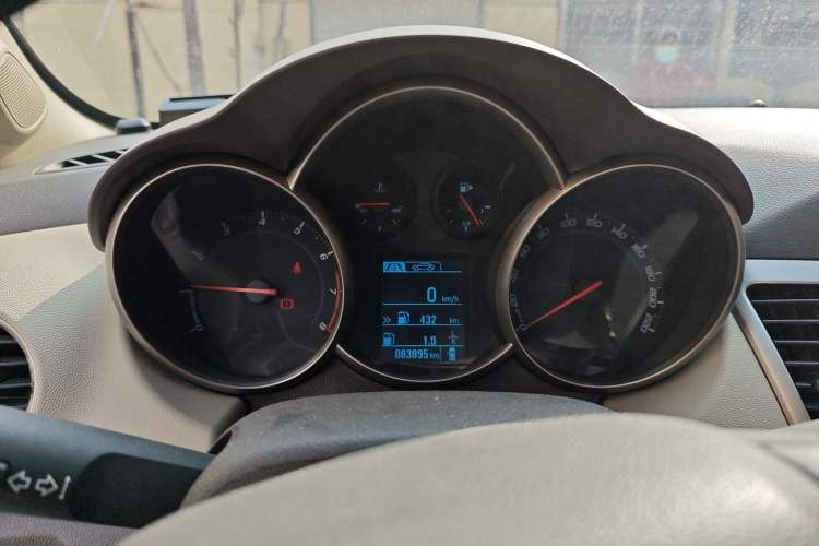 Used Chevrolet Cruze 2015 1.5L Classic SL MT