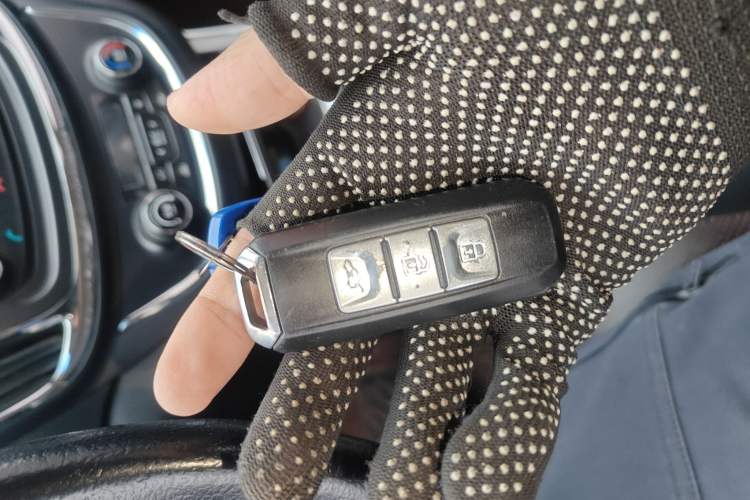 Used Baojun 560 2015 1.8L manual luxury version