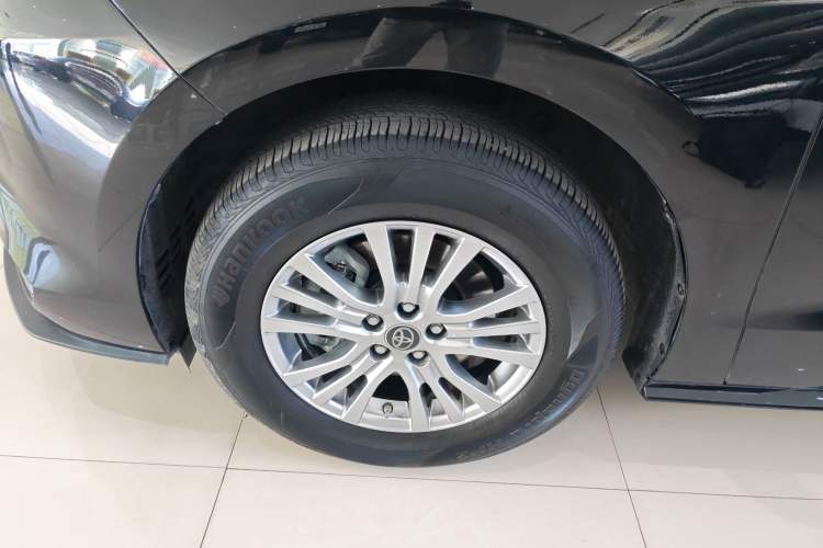 Used Toyota SIENNA 2021 2.5L Hybrid Comfort Edition Exterior 4