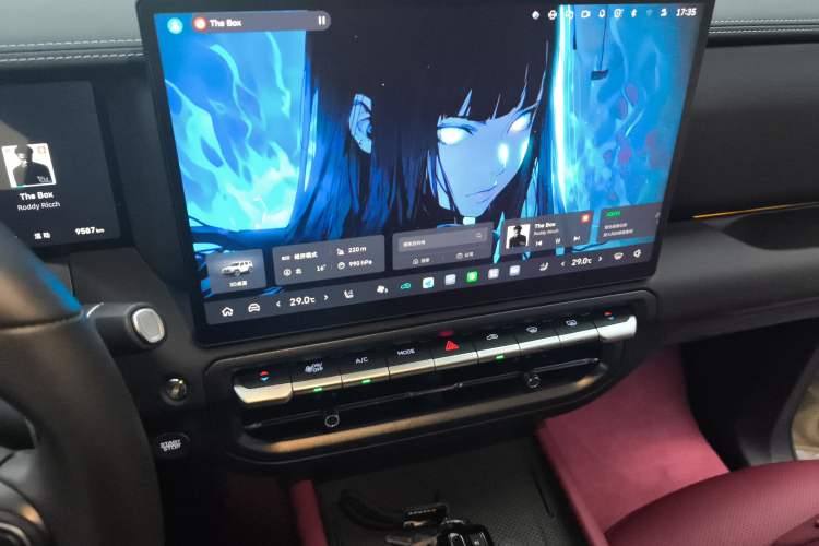 Used Tank 300 New Energy 2025 Hi4-T
