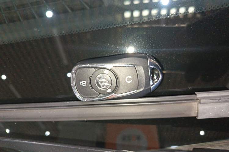 Used Buick Velite 6 2022 Plug-in Hybrid Connected Smart Edition Interior 1