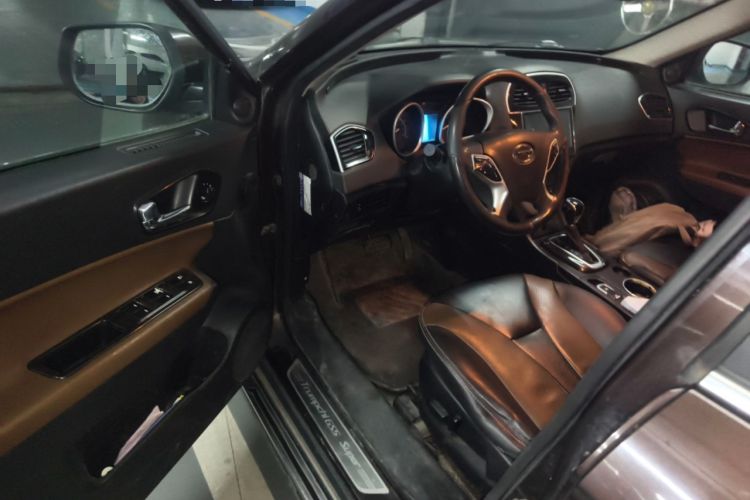 Used GAC Trumpchi GS5 Super 2016 1.8T Automatic Two-Wheel Drive Anniversary Edition Driver Seat