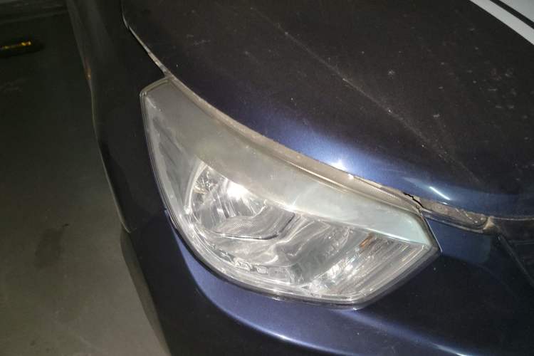 Used Venucia R30 2014 1.2L Manual Enjoyment Edition
