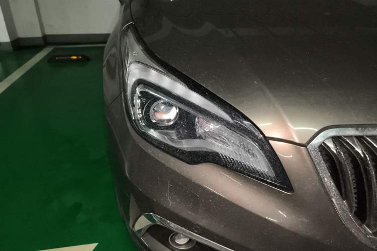 Used Buick Envision 2017 20T Two-Wheel Drive Luxury Model
