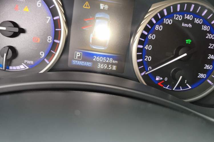 Used Infiniti Q50 2014 3.5L Hybrid Flagship Edition