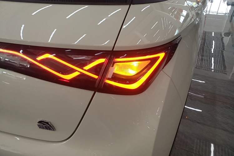 Used BYD Dolphin 2021 405 km Fashion Edition