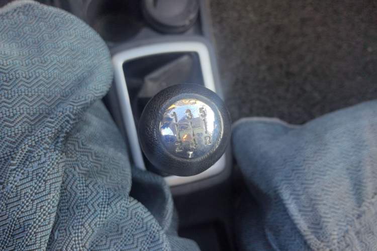 Used CHANGAN OSHAN Olisway 2013 1.2L Manual Elite Model