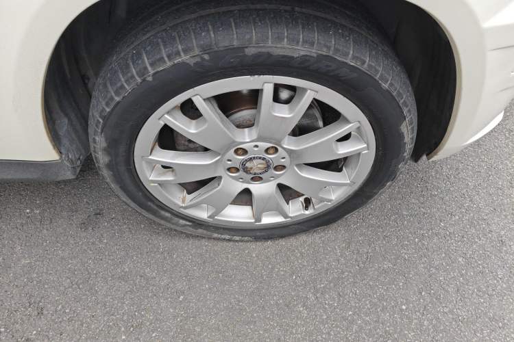 Used Mercedes-Benz GLK-Class 2011 GLK 300 4MATIC Fashion Model