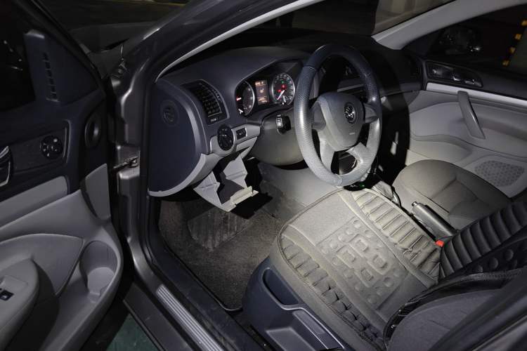 Used Skoda Octavia 2013 1.6L Automatic Yijie Edition
