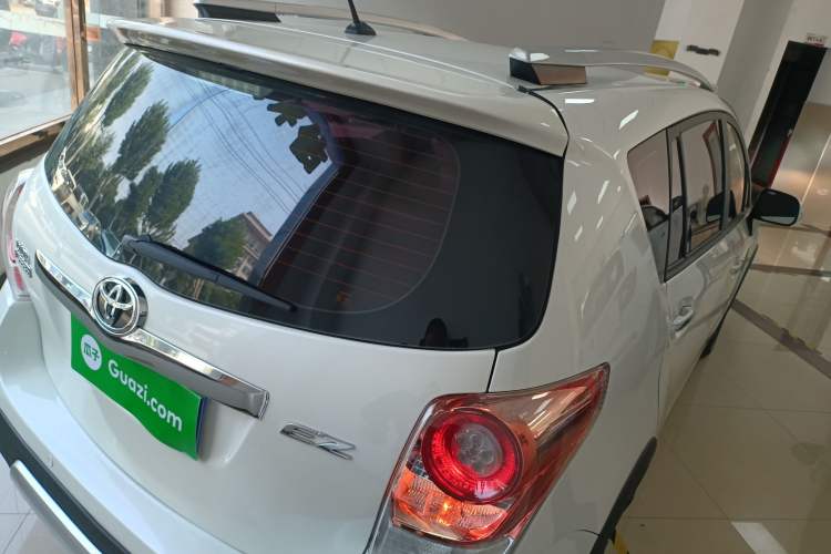 Used Toyota Verso 2015 180E CVT Crossover Edition