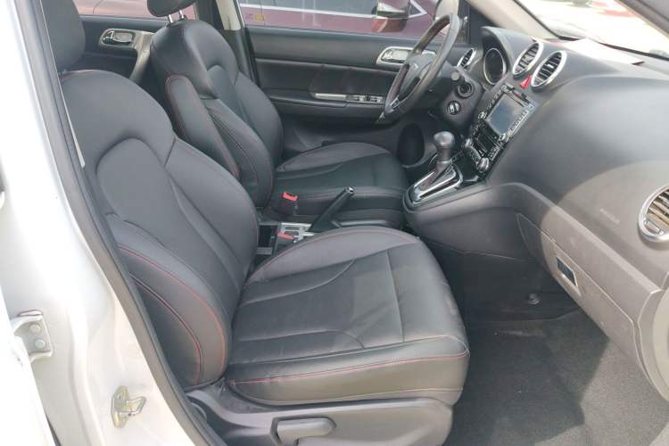 Used Haval H6 2016 Upgraded Model 1.5T Automatic Two-Wheel Drive Elite Version