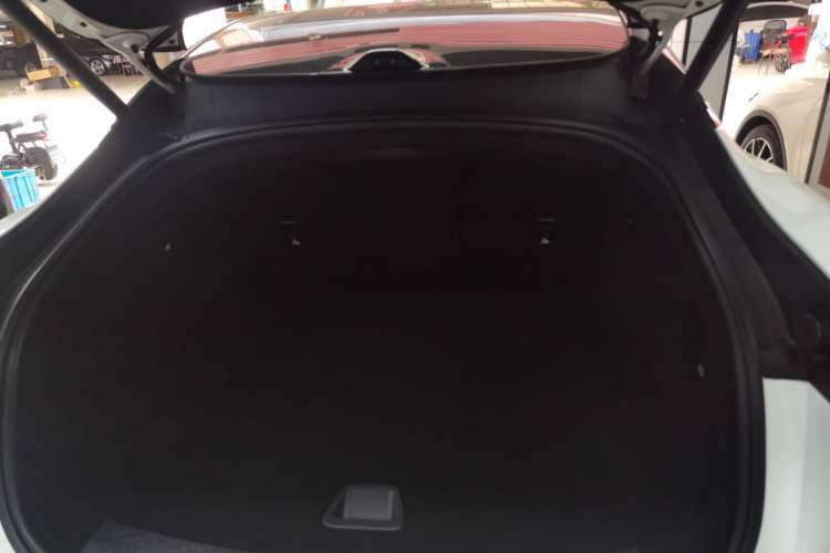 Used Avatr 06 2025 Ultra Pure Electric Edition