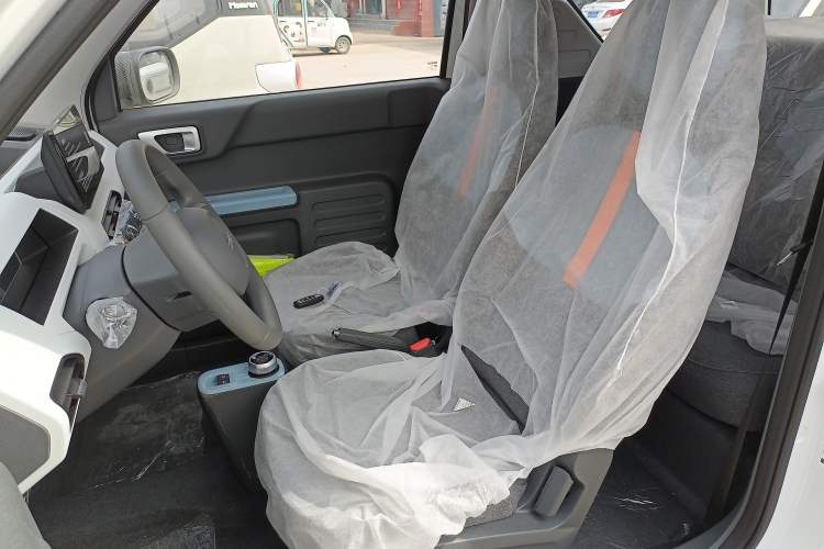 Used Geely Galaxy Panda 2024 Panda Mini 200km Endurance Bear