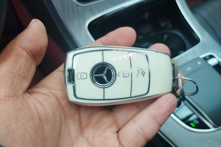 Used Mercedes-Benz CLS 2023 Facelifted CLS 300 Luxury Model Vehicle Key
