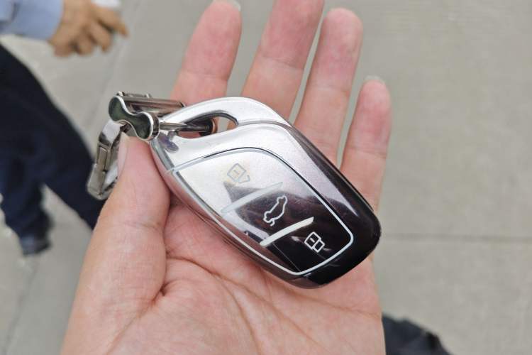 Used MG 4 EV 2026 Model 437 Composed Edition Vehicle Key